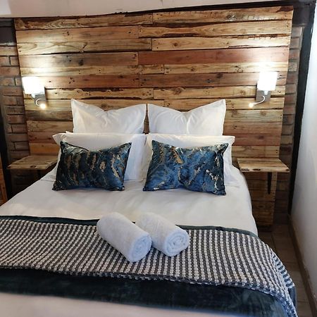 The Spare Room Cottage - Cosy And Private Μπλουμφοντέιν Εξωτερικό φωτογραφία